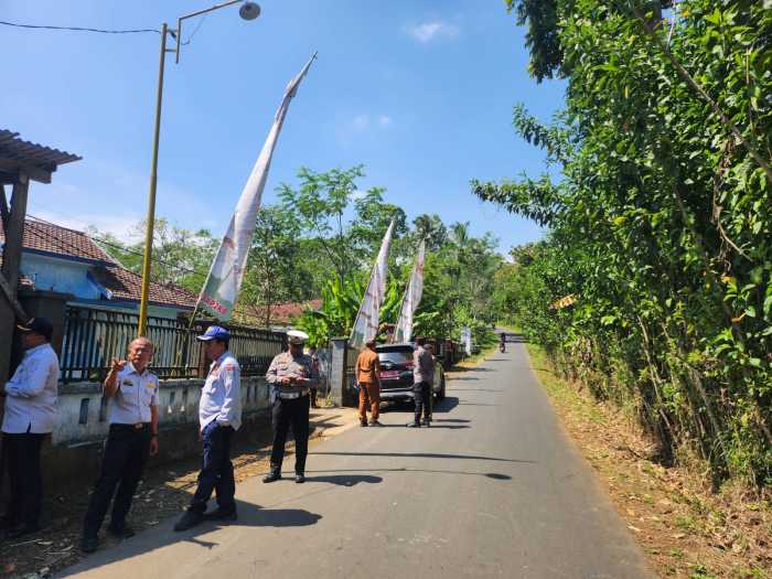 Cegah Risiko Kecelakaan dan Kerusakan Jalan, Forum LLAJ Putuskan Pemasangan Portal di Ruas Manggisan-Tiris Cegah Risiko Kecelakaan dan Kerusakan Jalan, Forum LLAJ Putuskan Pemasangan Portal di Ruas Manggisan-Tiris