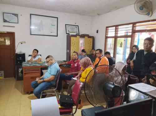 Kawal Transparansi Dana Desa 2026, Tim Kecamatan Pajarakan Evaluasi Realisasi Program di Selogudig Kulon Kawal Transparansi Dana Desa 2026, Tim Kecamatan Pajarakan Evaluasi Realisasi Program di Selogudig Kulon