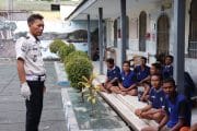Rutan Kraksaan Intensifkan Penggeledahan, Pastikan Hunian Bebas Barang Terlarang