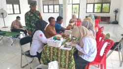 TNI Hadir untuk Rakyat, Babinsa Pandawan Bantu Stok Darah Pasien di RSUD Barabai