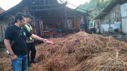 Rumah dan Kandang Ludes Terbakar di Banjarejo, Polisi Lakukan Olah TKP dan Imbau Warga Waspada