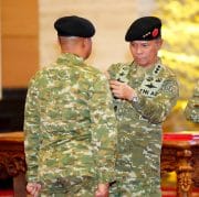 Perkuat Regenerasi Kepemimpinan, Mabes TNI Gelar Sertijab Dansesko TNI dan Pangkogabwilhan II