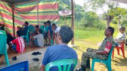 Penuh Keakraban, Babinsa Kodim 1505/Tidore Nobar Piala Dunia Bersama Warga Binaan Penuh Keakraban, Babinsa Kodim 1505/Tidore Nobar Piala Dunia Bersama Warga Binaan