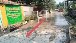 Diduga Cor Beton di Atas Tanah Basah, Proyek Jalan Aspirasi DPRD Indramayu Tuai Protes Warga