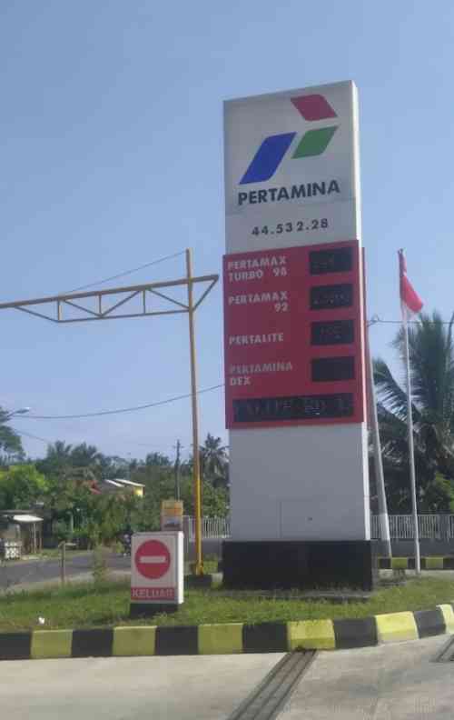 Diduga Langgar Aturan BI, SPBU Patimuan Bebankan Biaya QRIS kepada Konsumen Diduga Langgar Aturan BI, SPBU Patimuan Bebankan Biaya QRIS kepada Konsumen