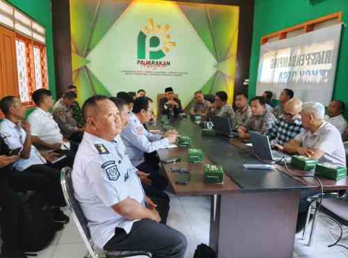 Rehabilitasi Jembatan Pajarakan Segera Dimulai, Kendaraan Berat Bakal Dialihkan Lewat Lumajang Rehabilitasi Jembatan Pajarakan Segera Dimulai, Kendaraan Berat Bakal Dialihkan Lewat Lumajang