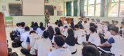 MPLS SMA Taruna Libatkan Koramil Leces untuk Perkuat Disiplin dan Wawasan Kebangsaan