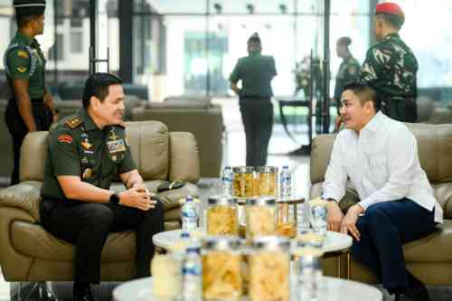 Sekretaris Kabinet RI Berikan Pembekalan Strategis kepada 511 Calon Perwira Remaja Akmil Sekretaris Kabinet RI Berikan Pembekalan Strategis kepada 511 Calon Perwira Remaja Akmil