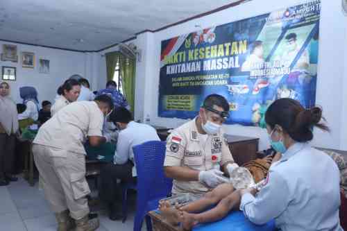 Lanud Sultan Hasanuddin Gelar Khitanan Massal Peringati Hari Bakti ke-79 TNI AU di Takalar