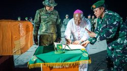 Penghormatan Terakhir bagi Pilot PT AMA, Pangkogabwilhan III Kawal Penyerahan Jenazah di Lanud Silas Papare Penghormatan Terakhir bagi Pilot PT AMA, Pangkogabwilhan III Kawal Penyerahan Jenazah di Lanud Silas Papare