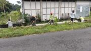 Perlancar Pasokan Air Sawah, Kopka Slamet Prasetiyo Bersama Poktan Rukun Makmur 1 Bersihkan Parit Irigasi