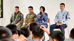 Dari Rasa Ingin Tahu Hingga Cita-Cita, Lanud Sjamsudin Noor Dekatkan Dunia TNI AU Dengan Siswa SRMP 20 Budi Luhur