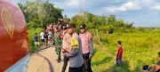 Babinsa Koramil 1008-04/Tanta-Murung Pudak Bantu Padamkan Karhutla di Desa Walangkir
