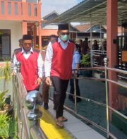PENGAKUAN TERDAKWA PICU AMARAH KELUARGA KORBAN! KERICUHAN PECAH SETELAH SIDANG TUNTUTAN DITUNDA