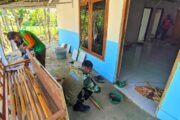 Sinergi Tanpa Sekat: Kala Satgas TMMD 129 Bojonegoro dan Warga Kesongo Bahu-Membahu Merajut Asa Ibu Jasmiati