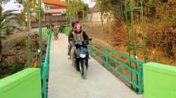 Wajah Baru Jembatan TMMD 129 Bojonegoro Brang Etan: Senyum Warga Kesongo Akhirnya Terukir Wajah Baru Jembatan TMMD 129 Bojonegoro Brang Etan: Senyum Warga Kesongo Akhirnya Terukir