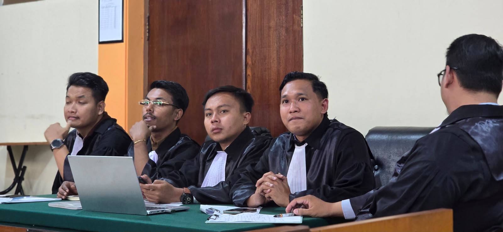Tuntutan Belum Siap Dibacakan, Kuasa Hukum Terdakwa II Soroti Penundaan Berulang Tuntutan Belum Siap Dibacakan, Kuasa Hukum Terdakwa II Soroti Penundaan Berulang