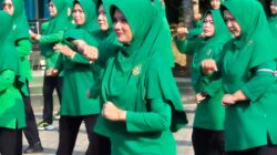 Persit Kodim 1002/HST Semarakkan Kemerdekaan dengan Senam Aerobik, Cek Kesehatan dan Lomba