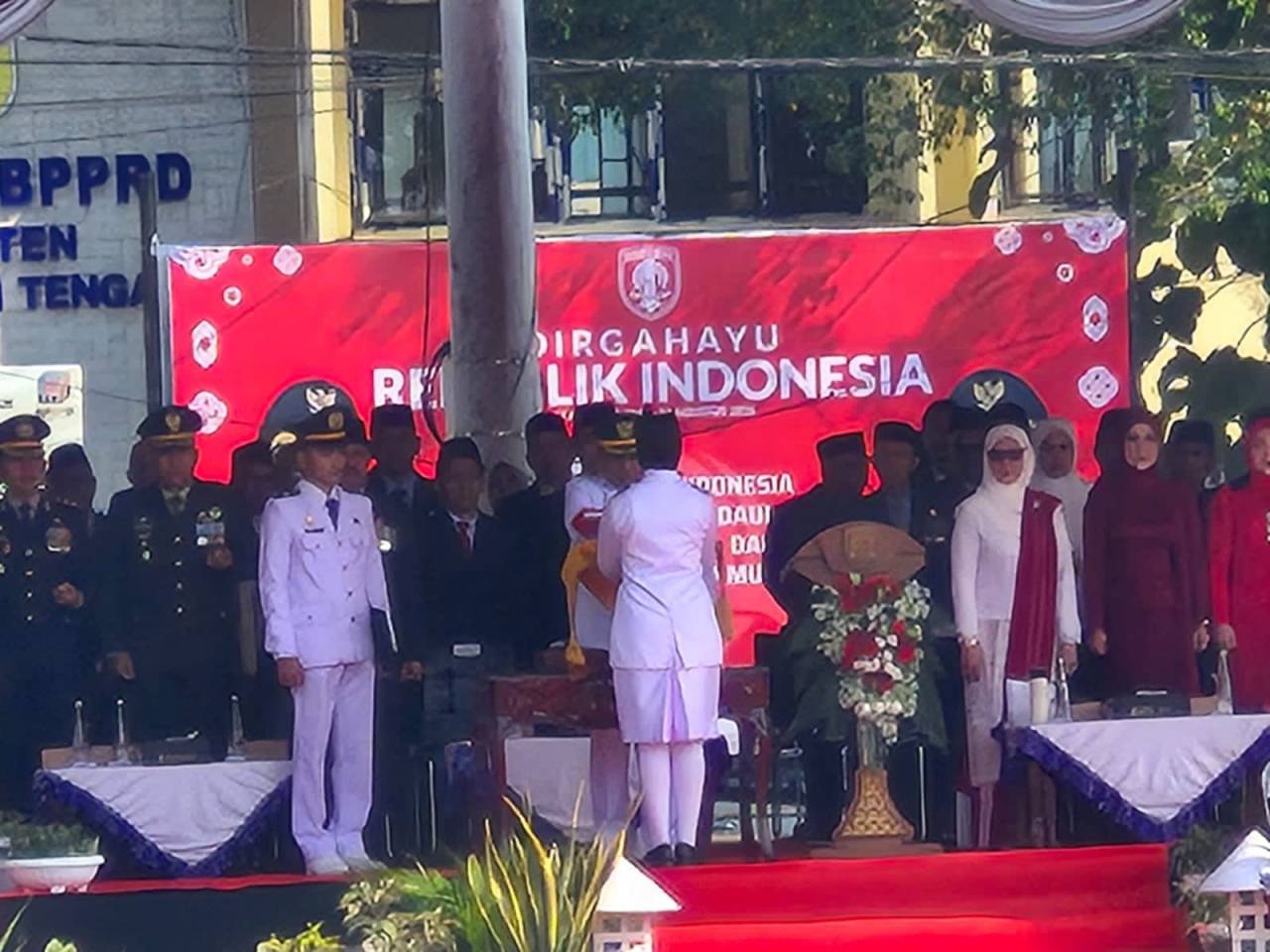 Upacara HUT ke-81 RI di Barabai, Dandim HST Ajak Generasi Muda Isi Kemerdekaan