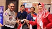 Satlantas Polres Gresik Hadiahkan “SIM Gratis” untuk 17 Warga yang Lahir 17 Agustus