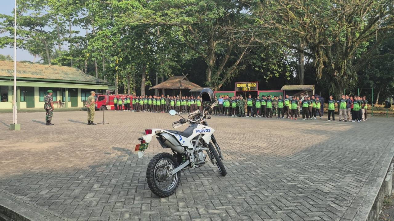 Dandim 1002/HST Sampaikan Penekanan Aspers Kasad soal Keselamatan Berkendara Dandim 1002/HST Sampaikan Penekanan Aspers Kasad soal Keselamatan Berkendara