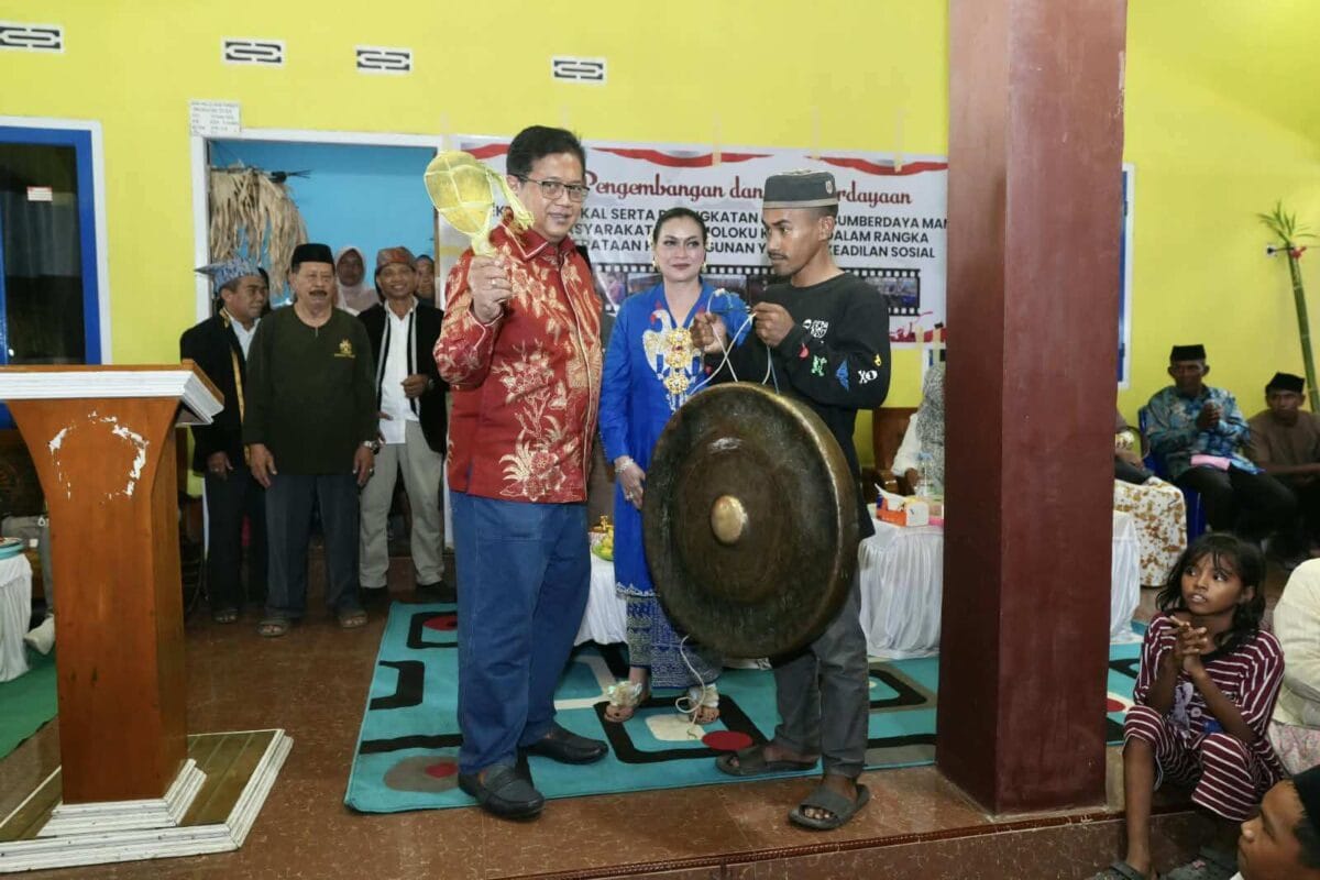 Saksikan Pesta Adat di Pulau Hiri, Viva Yoga: Kekayaan Budaya Kesultanan Ternate Penting Dijaga dan Dilestarikan