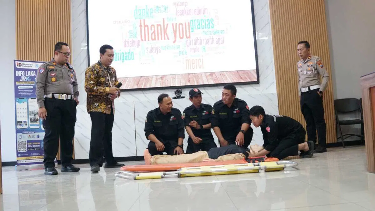 Polres Mojokerto Kota Bekali Driver Ojek Online Keterampilan PPGD untuk Penyelamat di Jalan