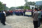 Jaga Kondusivitas, Dandim 1008/Tabalong Kawal Aksi Damai Ratusan Karyawan PT BBP