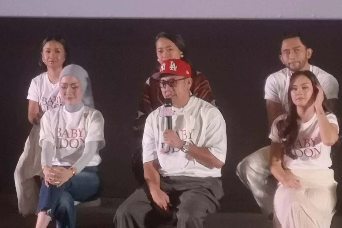 Denny Sumargo Ungkap Pengaruh Istri dalam Perannya di Film Baby Udon