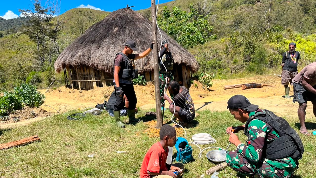 Karya Bakti Skala Besar Korem 172/PWY, Wujud Nyata Kehadiran TNI AD untuk Masyarakat Papua Karya Bakti Skala Besar Korem 172/PWY, Wujud Nyata Kehadiran TNI AD untuk Masyarakat Papua