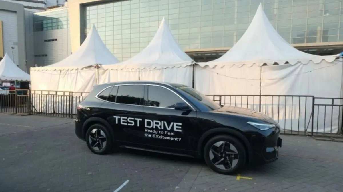 Mobil yang Dapat Dicoba di Area Test Drive GIIAS Surabaya 2026