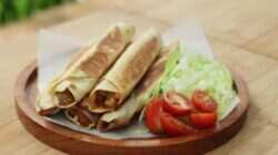 Resep Praktis Membuat Kebab Ayam Rumahan Resep Praktis Membuat Kebab Ayam Rumahan