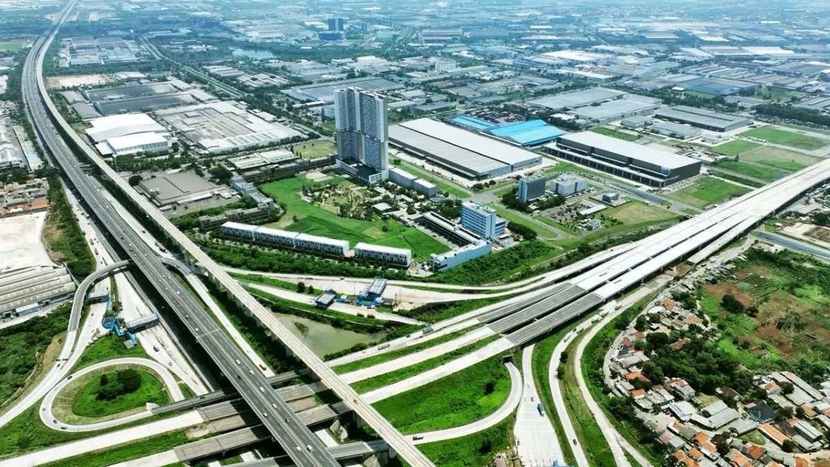 Meningkatkan Infrastruktur Digital untuk Dukungan Kawasan Industri BEFA yang Siap AI Meningkatkan Infrastruktur Digital untuk Dukungan Kawasan Industri BEFA yang Siap AI