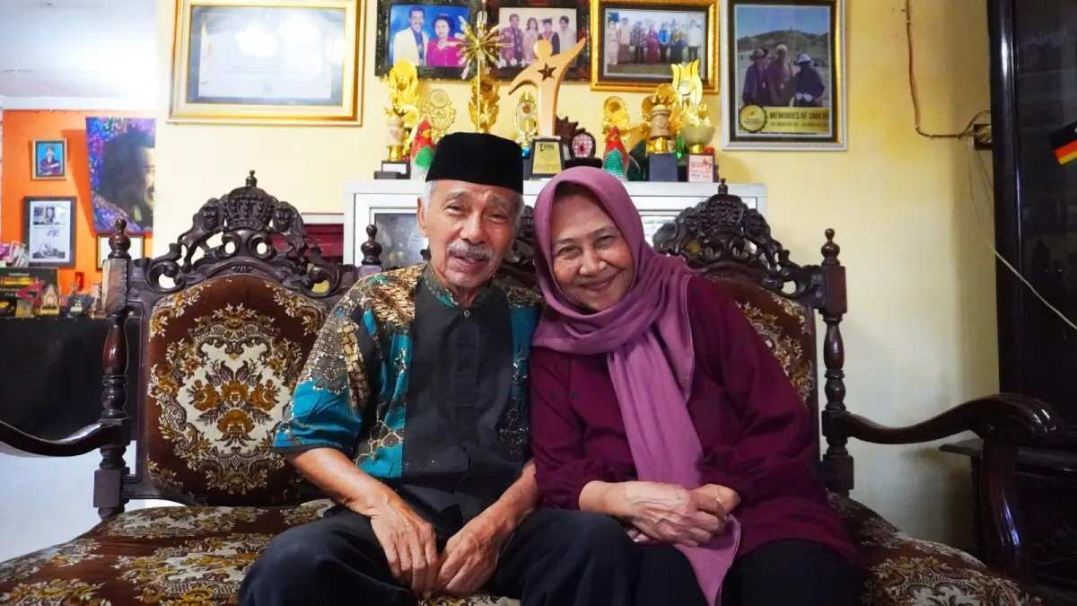 Kisah Cinta Legendaris Kartolo dan Tini Kisah Cinta Legendaris Kartolo dan Tini