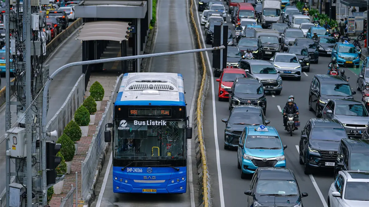 Penyesuaian Rute Transjakarta Akibat Aksi Unjuk Rasa