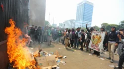 Seruan Polisi untuk Mengakhiri Aksi Demo di Jakarta Secara Tertib