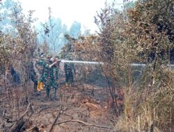 Gambut Jadi Medan Tempur, Satgas Darat Lanud Sjamsudin Noor Pantang Pulang Sebelum Bara Terkendali