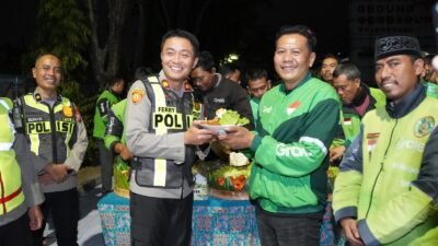 Polres Bojonegoro Perkuat Sinergi Harkamtibmas, Gelar Doa Bersama Komunitas Ojol