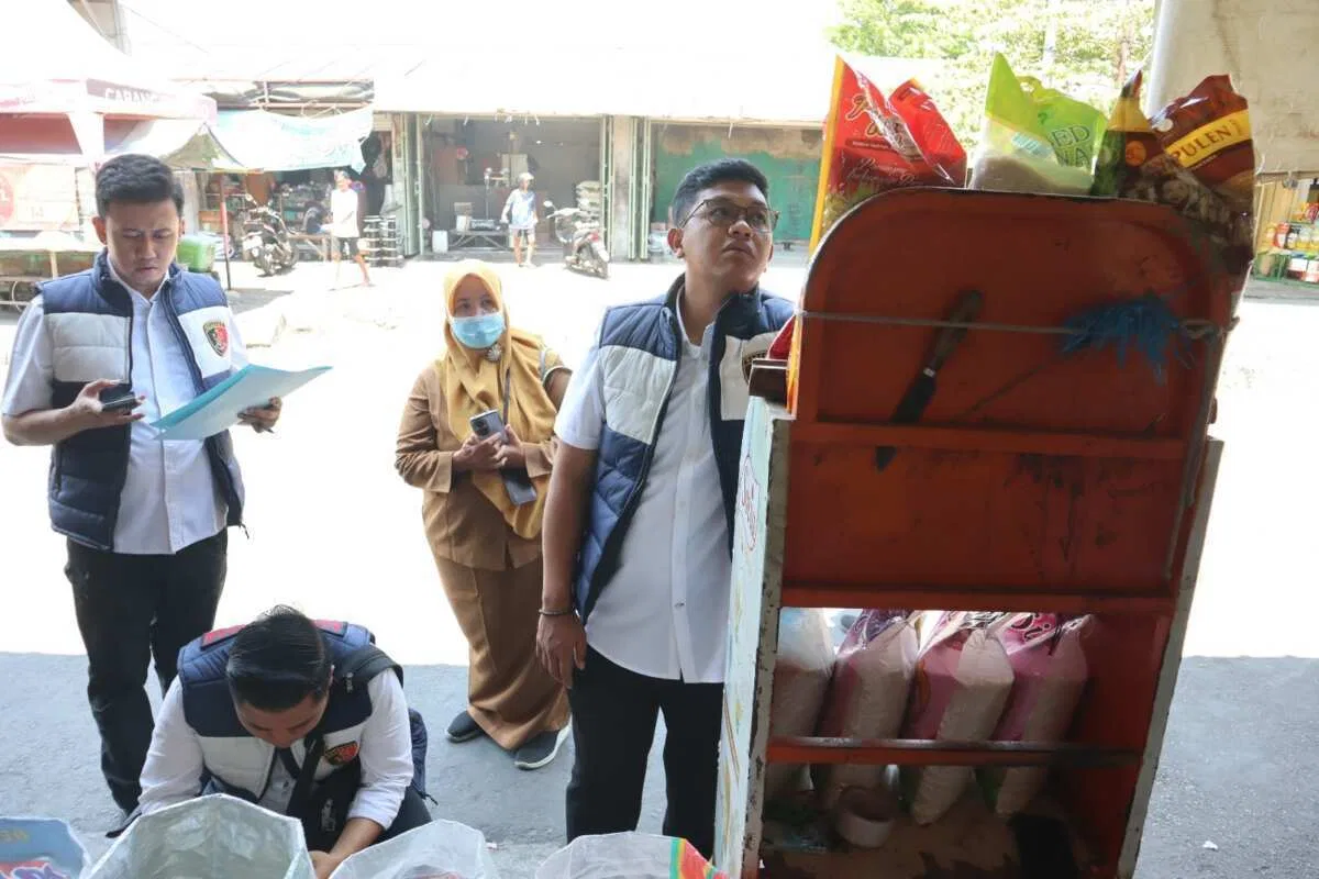 Satgas Pangan Polresta Sidoarjo Sidak Pasar, Pastikan Pasokan Bahan Pokok Aman dan Stabil