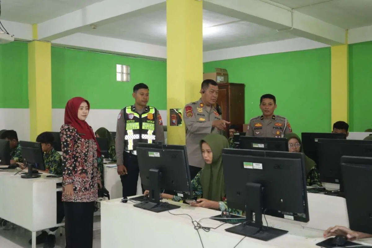 AI Mengubah Banyak Hal, Polres Kediri Bekali Pelajar agar Siap Hadapi Perubahan