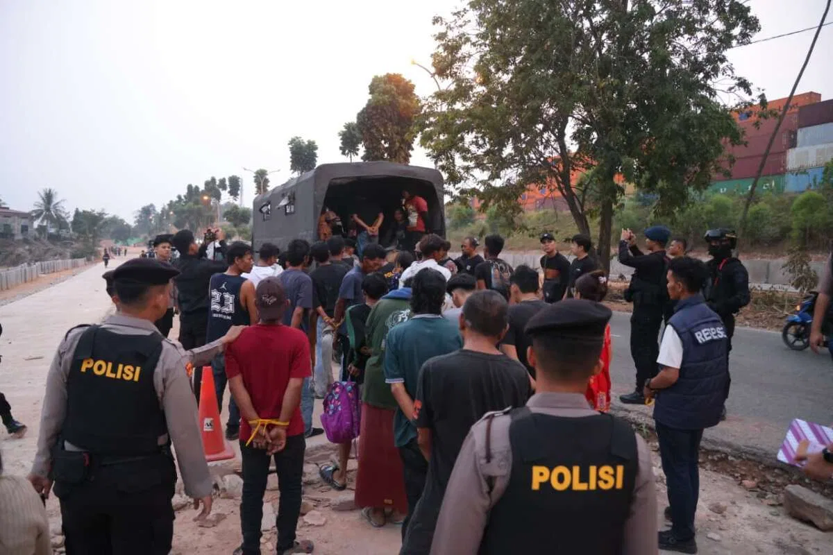 114 ORANG DIAMANKAN DIDUGA NARKOBA, PADA KRYD POLDA KEPRI