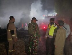 Polsek Kawunganten Gerak Cepat Tangani Kebakaran Tempat Penyulingan Kayu Putih