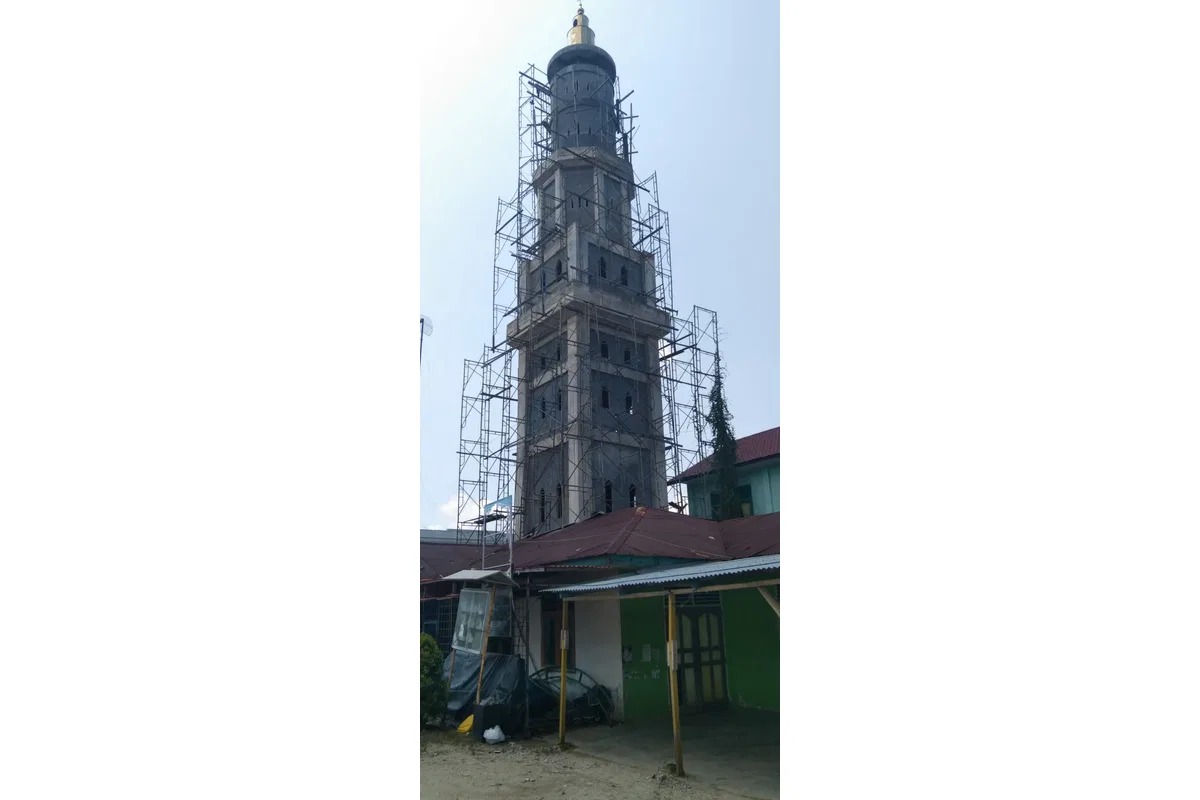 Tower Masjid Quba Sidorejo Disorot, Diduga Dibangun dari Dana Aspirasi DPR Aceh dan Mangkrak