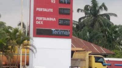 Pembelian Solar Subsidi Pakai Jerigen Marak, Pengawasan SPBU Alur Bemban Dipertanyakan