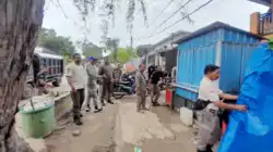 Diduga Tanpa Surat Teguran, Barang Kios Warga Langsa Diamankan Satpol PP