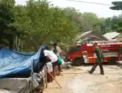 Terdampak Kekeringan, Kodim 1008/Tabalong Salurkan Air Bersih ke Warga Jangkung