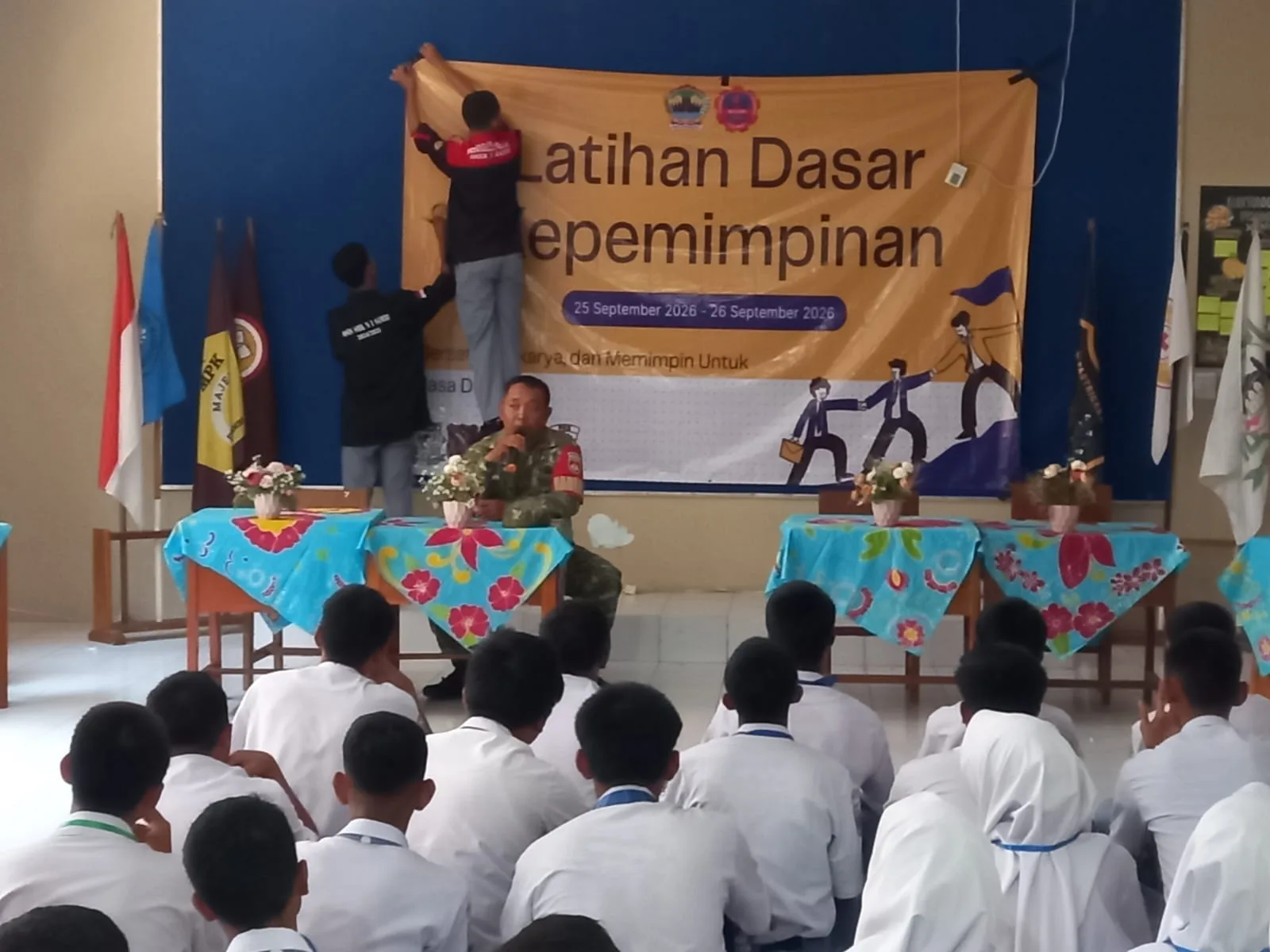 Berikan Materi Leadership Organization Dalam LDKS, Danramil Paiton Berharap Siswa Menjadi Agen Pelopor Perubahan