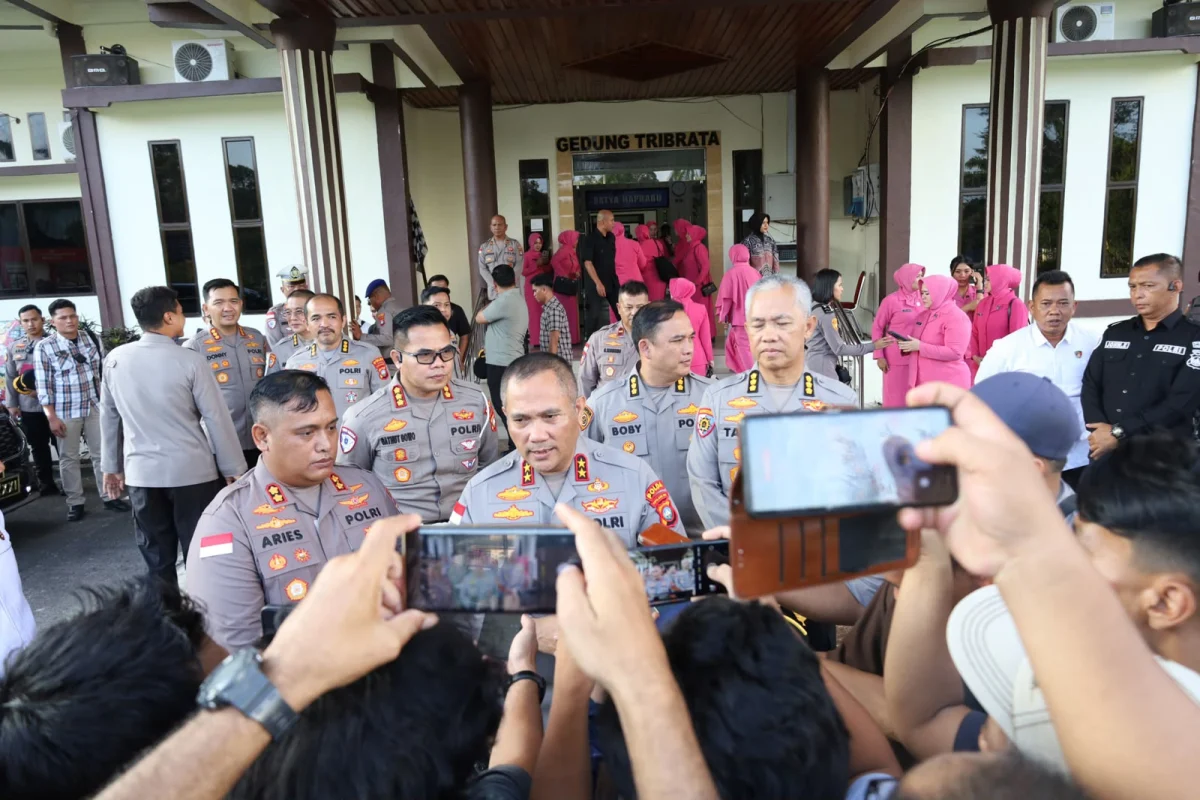 KUNKER KAPOLDA KEPRI KE NATUNA, PERKUAT KAMTIBMAS DAN HADIRKAN MANFAAT NYATA BAGI MASYARAKAT