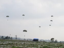 Aksi Airborne Lima Negara Warnai Latgabma SGS 2026
