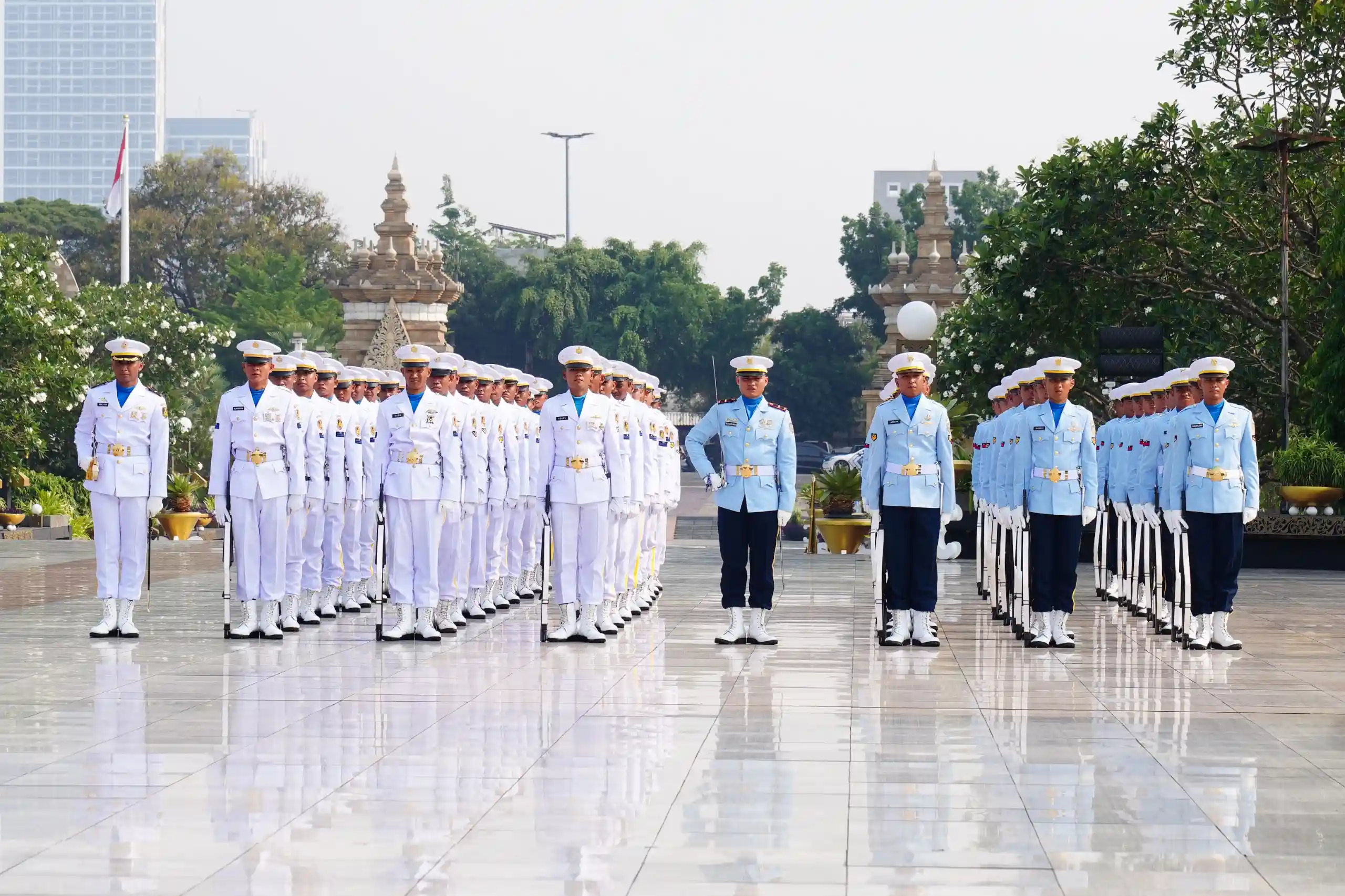 Wakil Panglima TNI Pimpin Ziarah Nasional HUT Ke-81 TNI, Teladani Semangat Juang Para Pahlawan